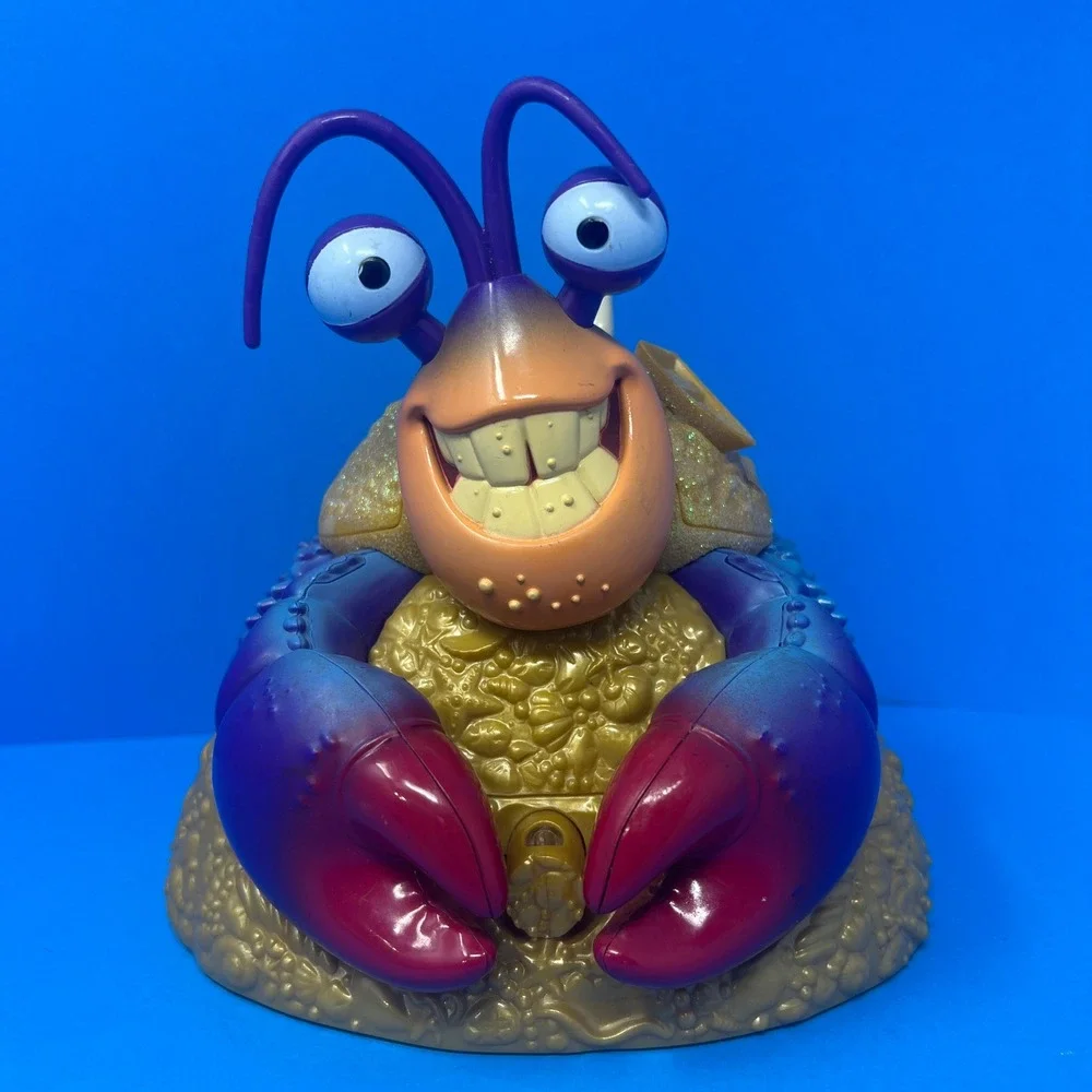 Disney Moana Tamatoa Jewelry Box Gold Purple Singing Lights Sounds Maui Hook